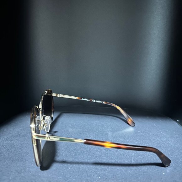 Salvatore Ferragamo Sunglasses - NWTO - Picture 3 of 7